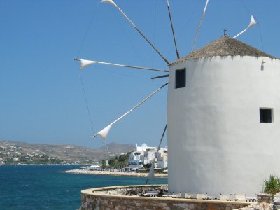 Paros