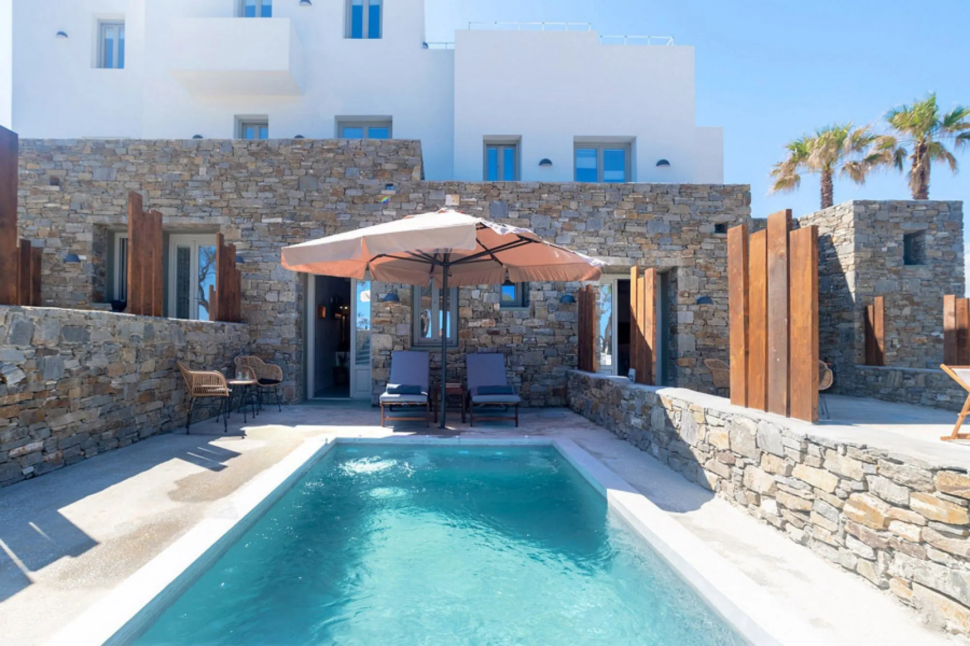 triple-suite-private-pool